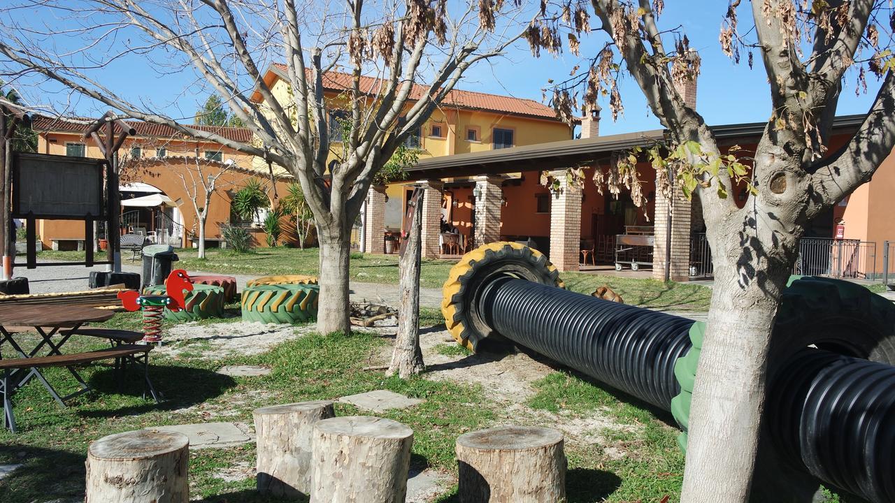 בית הארחה SantʼEufemia Lamezia 	Agriturismo Masseria I Risi מראה חיצוני תמונה